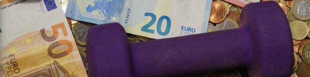 Comparativa gimnasios low-cost vs premium en España: aforo, precios y equipamiento